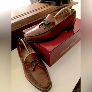 Salvatore Ferragamo tassel loafer 10.5 D with Salvatore Ferragamo box